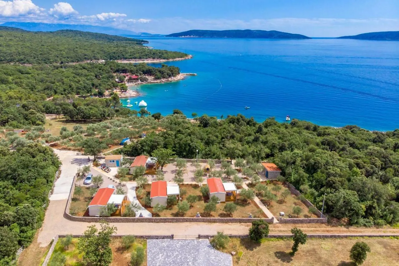 Kamp Punta Jerta Hotel Pinezici  Croatia