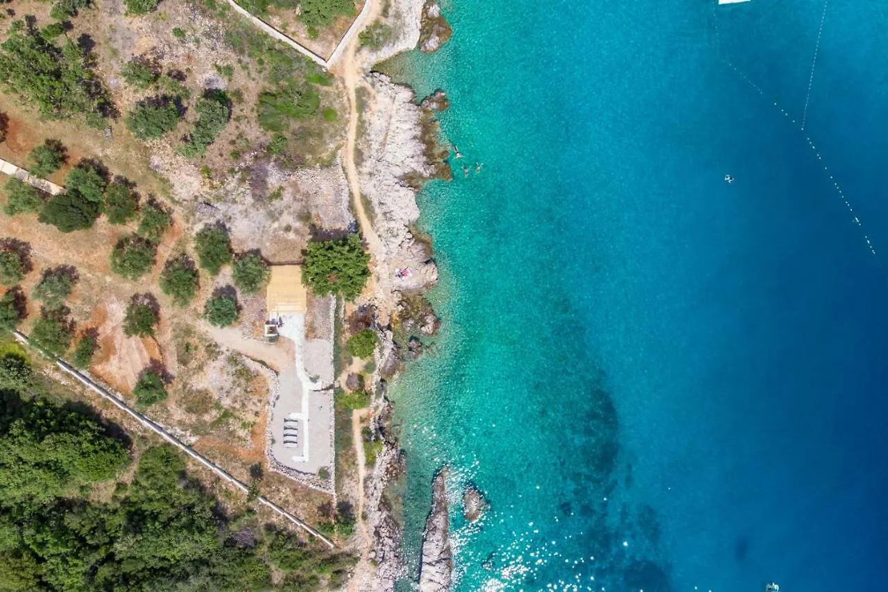 Kamp Punta Jerta Hotel Pinezici  Campsite Pinezici (Krk)
