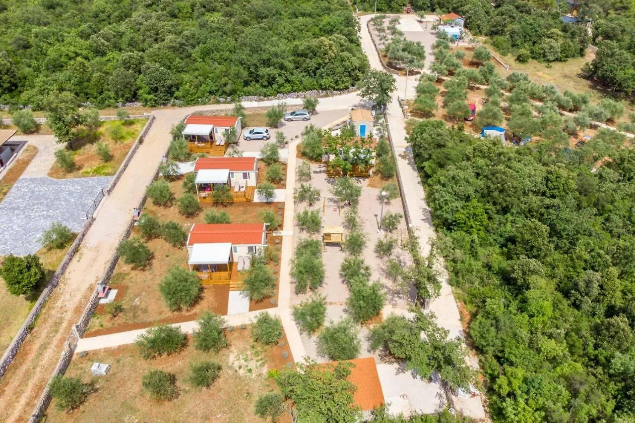 Camping Kamp Punta Jerta Hotel Pinezići Kroatië