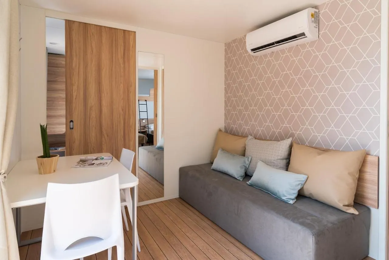 Kamp Punta Jerta Hotel Pinezici  Pinezici (Krk)