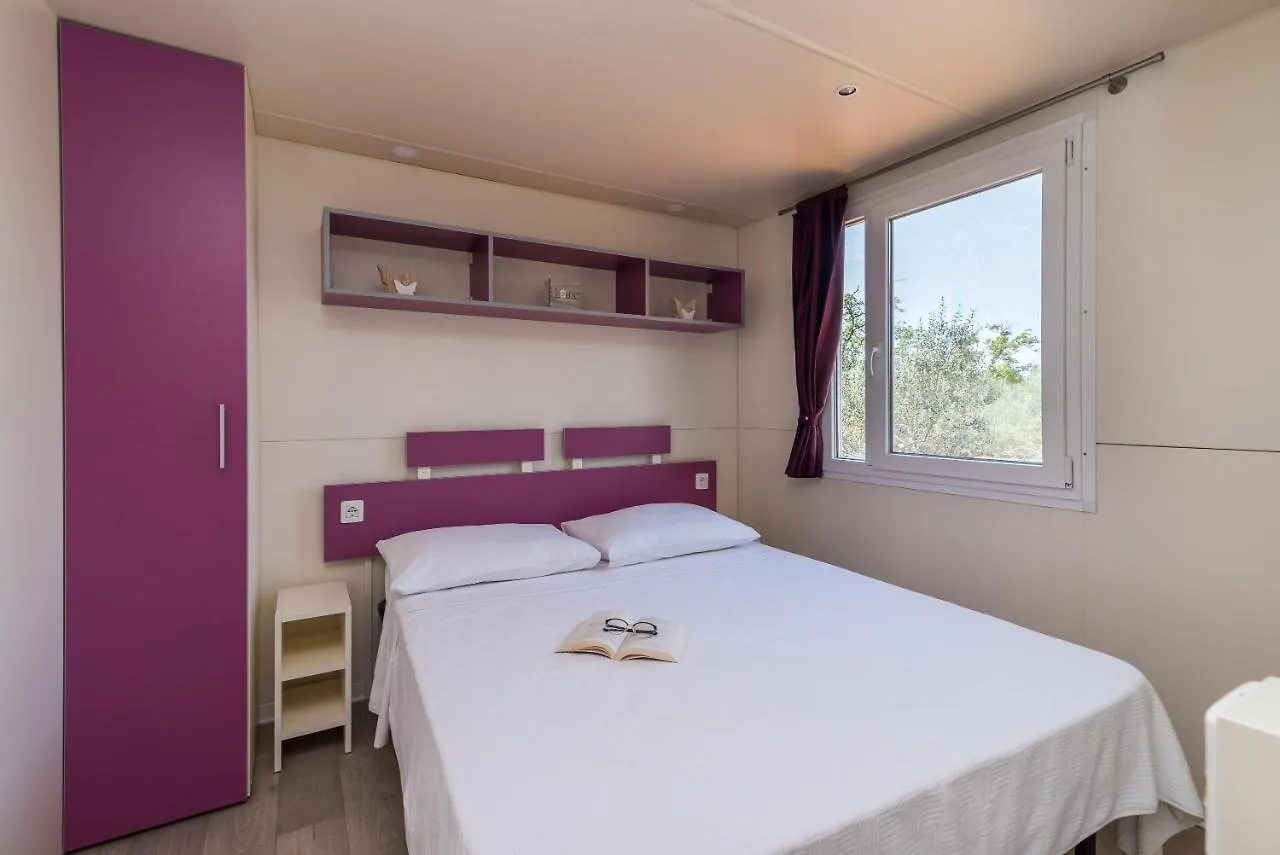Campsite Kamp Punta Jerta Hotel Pinezici